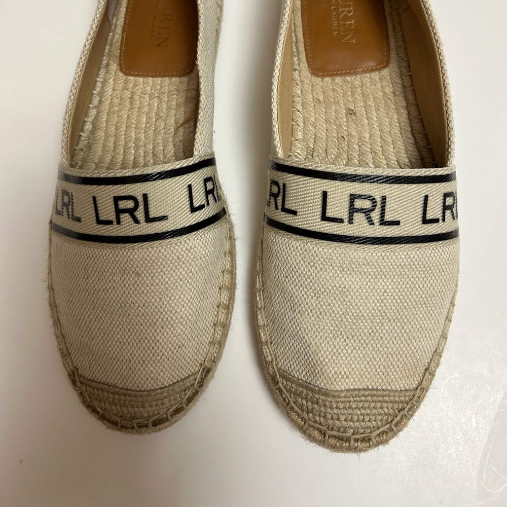 Lauren Ralph Lauren Caylee Canvas and Jute Flat Shoes Size 8B.